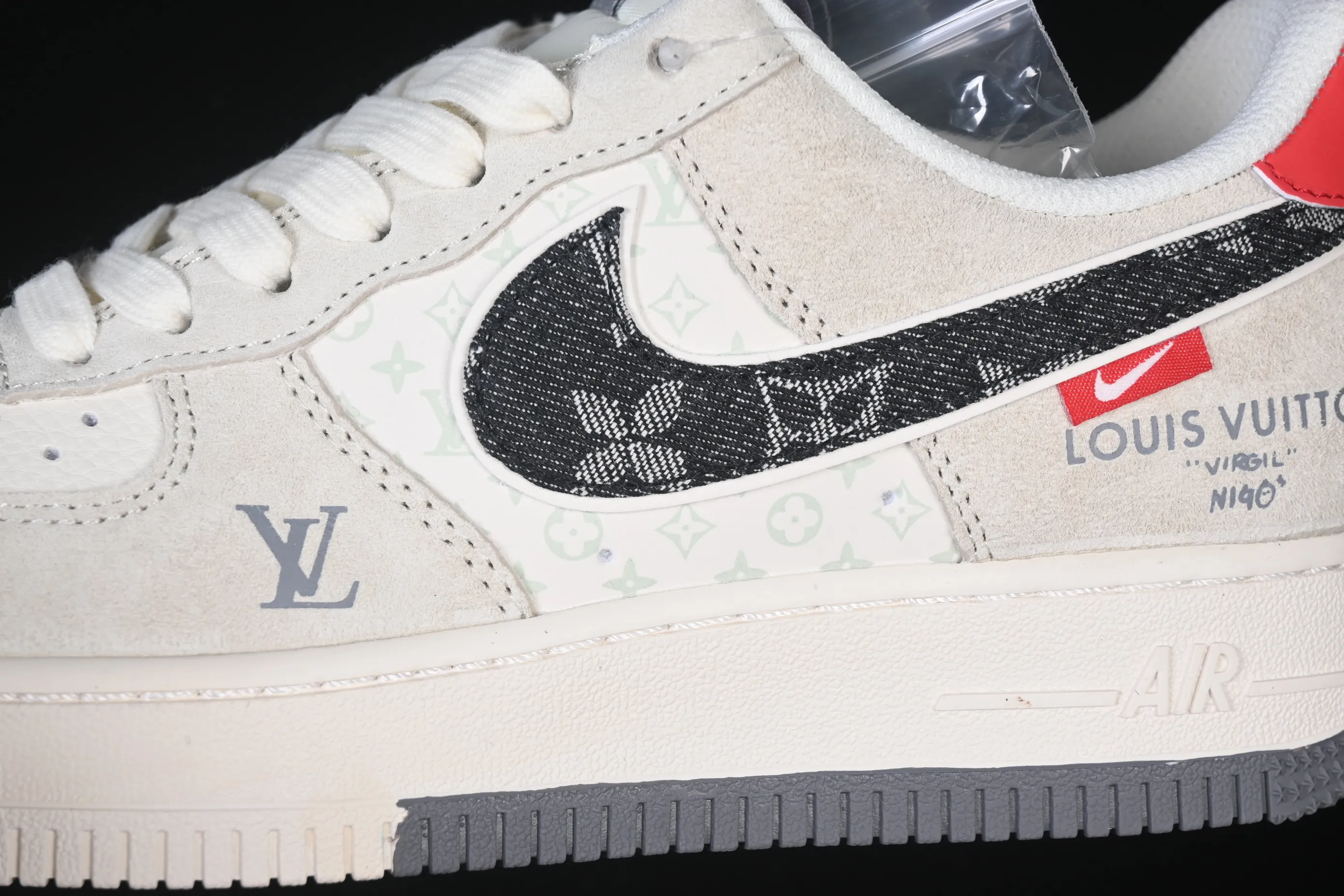 All categories Nk Air Force 1 Air Force series Nk Air Force 1 Low Air Force low top Nike Air Force 1'07 Low LV joint pigbami gray red Air Force 1 low top casual sneakers MZ9588-806